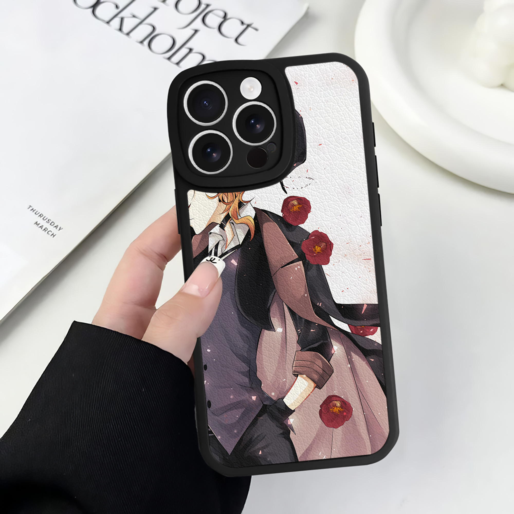 （画像用） 文豪ストレイドッグス Bungo Stray Dogs 【iPhone 16シリーズ対応】シリコンスマホケース（レザー調） 材質：シリコン